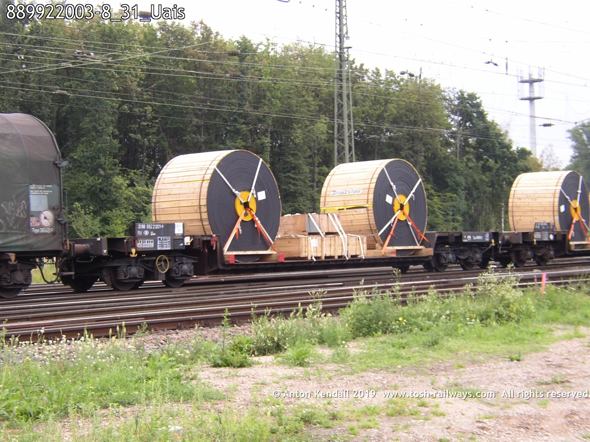 889922003-8_31_Uais.jpg